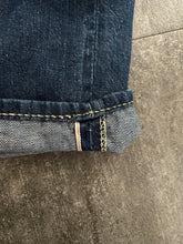 Load image into Gallery viewer, 1940s 1950s Lady Lee Rider jeans . vintage red line selvedge denim . 26 waist