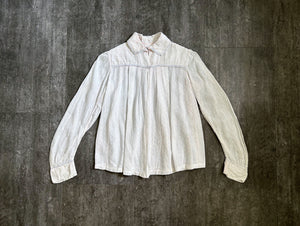 Edwardian era antique blouse . vintage top . size xs to small