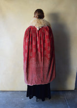 Load image into Gallery viewer, 1920s stenciled cape . vintage 20s silk velvet coat . one size