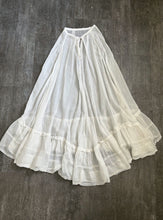 Load image into Gallery viewer, Antique petticoat . 1900s vintage cotton skirt . size xs