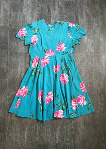 1940s rose print dress . vintage 40s seersucker dress . size xl