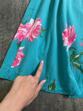 Load image into Gallery viewer, 1940s rose print dress . vintage 40s seersucker dress . size xl