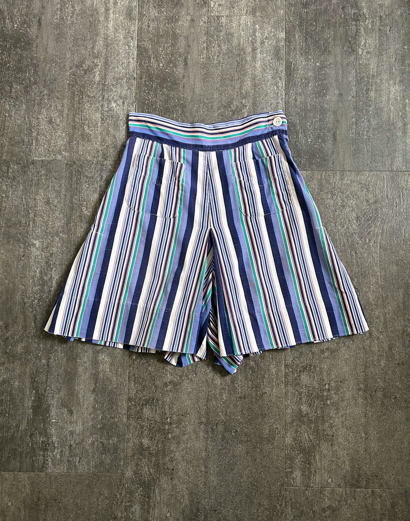1940s striped shorts . vintage 40s shorts . 26 waist
