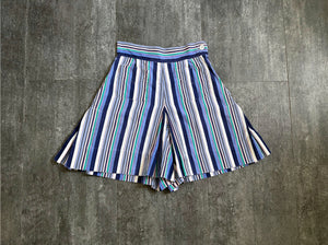 1940s striped shorts . vintage 40s shorts . 26 waist