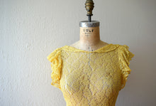 Load image into Gallery viewer, 1930s lace gown . vintage yellow lace dress . size xxs to small