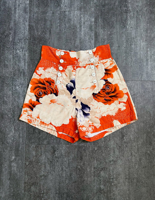 1930s fall front shorts . vintage 30s floral print shorts . 26 waist