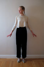 Load image into Gallery viewer, Antique raw silk blouse . 1900s 1910s embroidered top . size xs to small