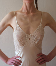 Load image into Gallery viewer, 1930s silk slip dress . vintage 30s bias cut slip . size xs to xs/small