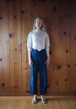 Load image into Gallery viewer, Antique crochet top . 1890s 1900s knit top . size xs to xs/small