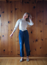 Load image into Gallery viewer, Antique crochet top . 1890s 1900s knit top . size xs to xs/small