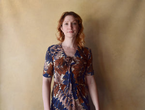 Early 1940s rayon jersey dress . vintage 40s dress . size s