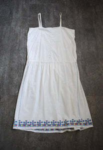 1920s embroidered set . 20s folk Hungarian dress . size xs to s