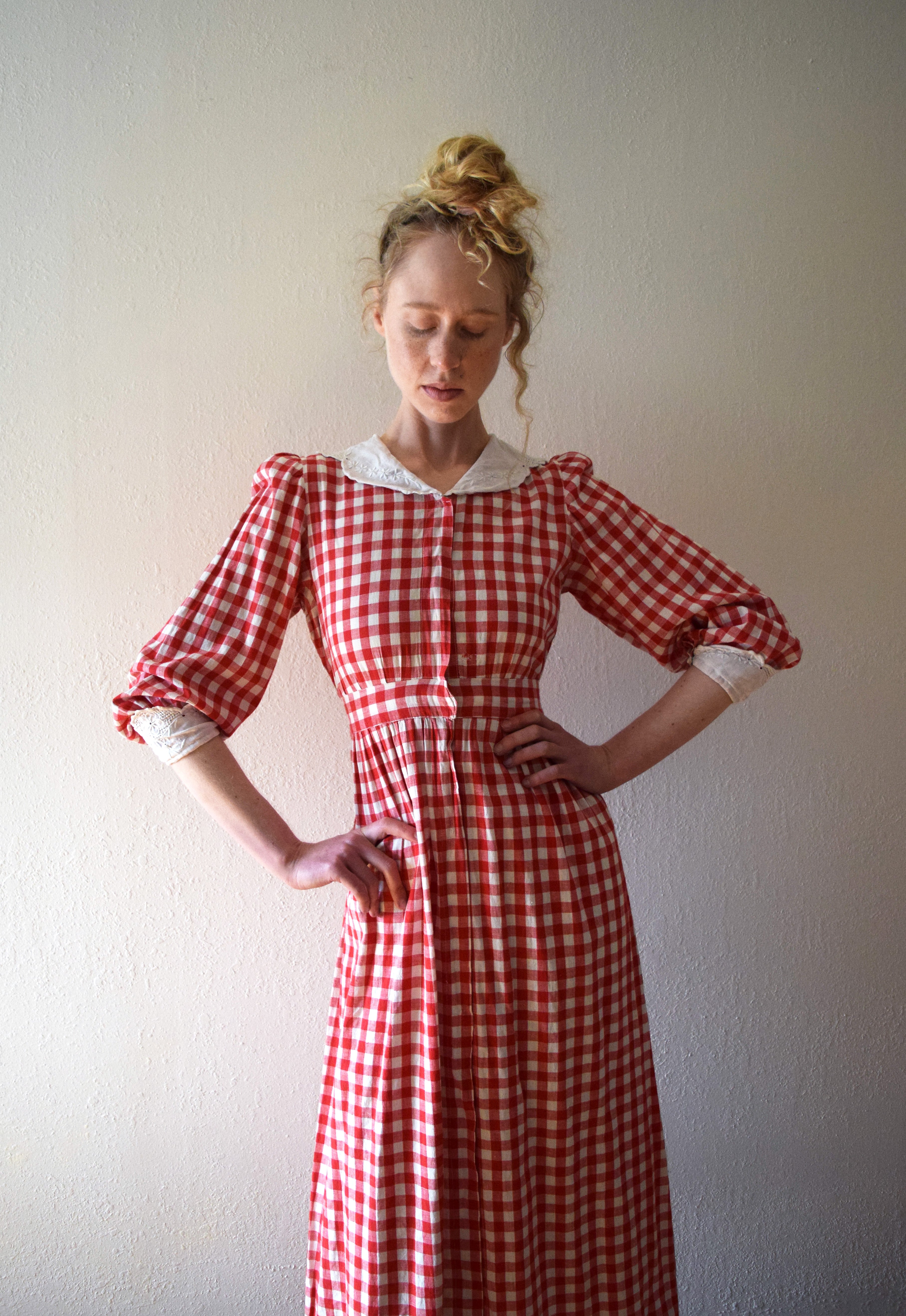 old fashioned gingham dress How to Wear Gingham Vintage Style