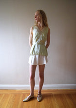 Load image into Gallery viewer, 1930s silk satin and lace top . vintage blouse . size xs to small