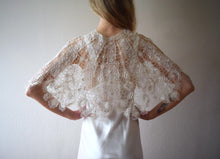 Load image into Gallery viewer, Antique lace capelet . vintage bridal cape