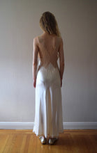 Load image into Gallery viewer, Vintage 1940s satin and lace gown . size small to s/m