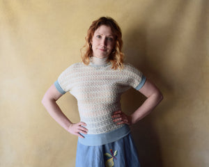1940s 1950s knit top . vintage sweater . size xs to m