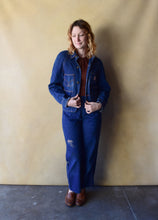 Load image into Gallery viewer, 1940s 1950s denim jacket . vintage jacket . size xs to s