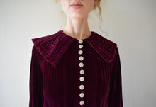 Load image into Gallery viewer, 1930s silk velvet gown . vintage 30s velvet dress . size xs to small