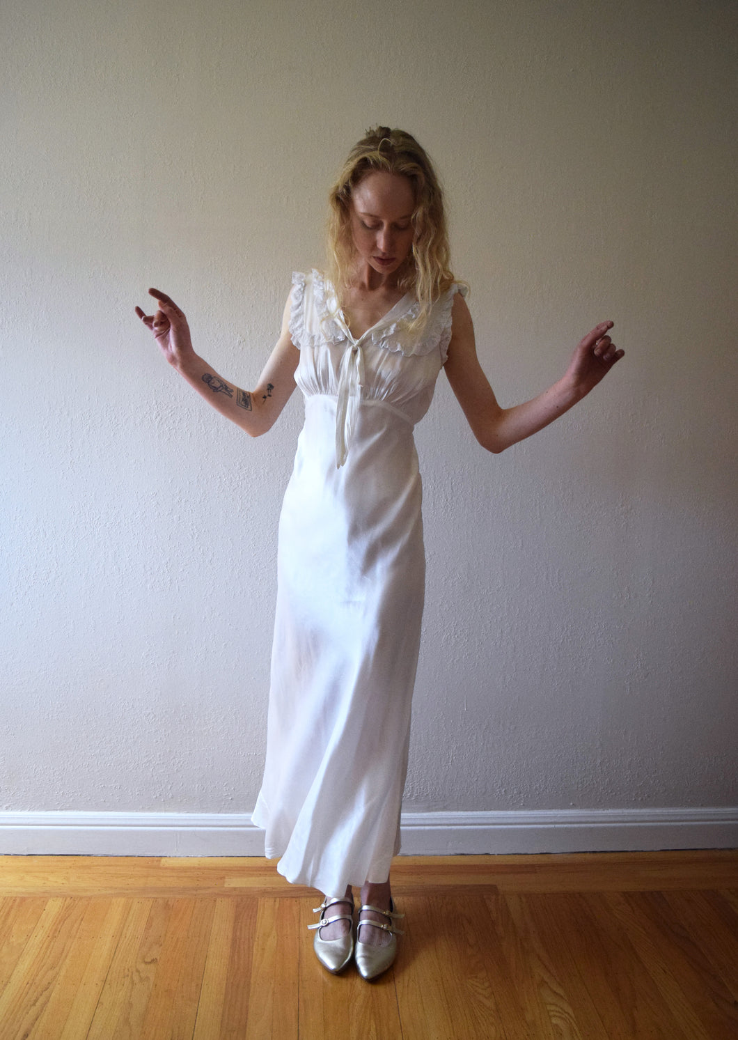 1940s ivory satin bias cut gown . vintage nightgown . size xs to xs/small