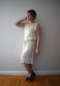 1920s silk slip dress . vintage 20s chemise . size xs to small