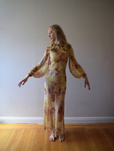 Load image into Gallery viewer, 1930s floral print silk chiffon gown . size xs to xs/small