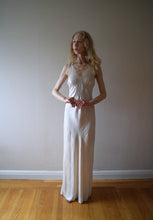Load image into Gallery viewer, Vintage 1930s cream silk bias cut gown . size xs to small