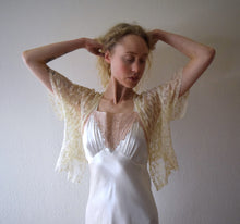 Load image into Gallery viewer, 1930s tambour lace jacket . lace bolero . size xs to medium