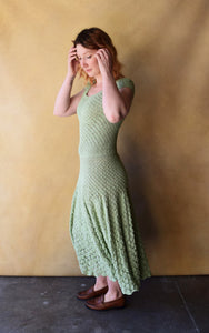 1950s knit dress . vintage 50s green dress . size s to m