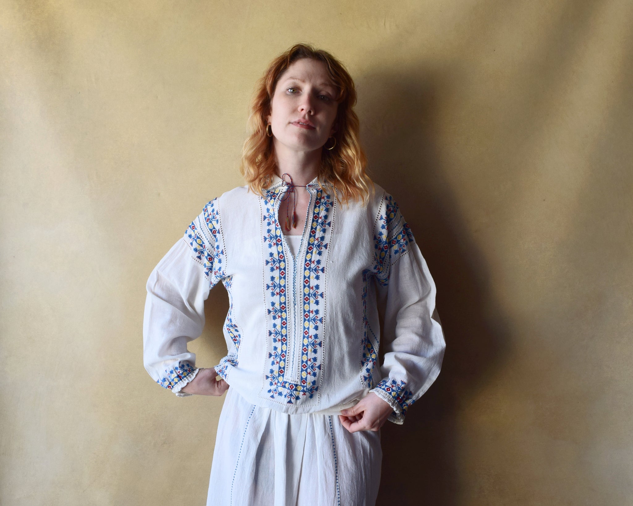 1920s embroidered set . 20s folk Hungarian dress . size xs to s bluefennel 1920s embroidered set . 20s folk Hungarian dress . size xs to s bluefennel