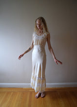 Load image into Gallery viewer, Vintage 1940s silk and lace bias cut gown . size xs to xs/s