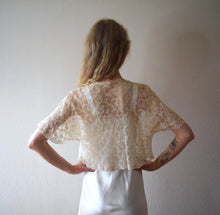 Load image into Gallery viewer, 1930s tambour lace jacket . lace bolero . size xs to medium