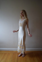 Load image into Gallery viewer, Vintage 1940s silk and lace bias cut gown . size xs to xs/s