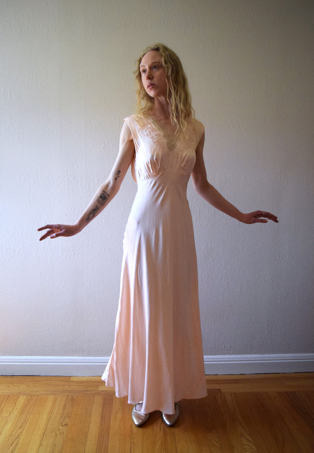 1930s silk satin bias cut gown . vintage 30s pink slip dress . size small to s/m