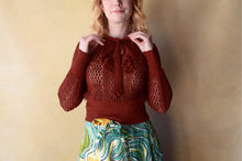 Load image into Gallery viewer, 1930s knit top . vintage 30s crochet top . size xs to m