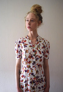 Vintage 1930s rayon print dress . size xs to small