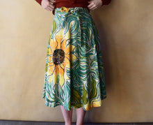 Load image into Gallery viewer, 1950s sunflower skirt . vintage 50s painted skirt . size xs to s