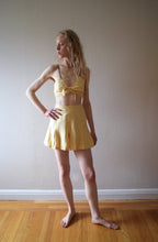 Load image into Gallery viewer, 1930s 1940s playsuit . vintage yellow linen top and shorts . size xxs to xs