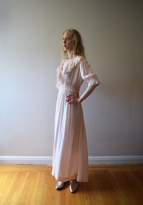 1930s 1940s blush pink silk satin gown . size large to xxl