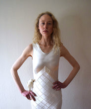 Load image into Gallery viewer, 1930s wedding dress . bias cut wedding gown . size xs to xs/small
