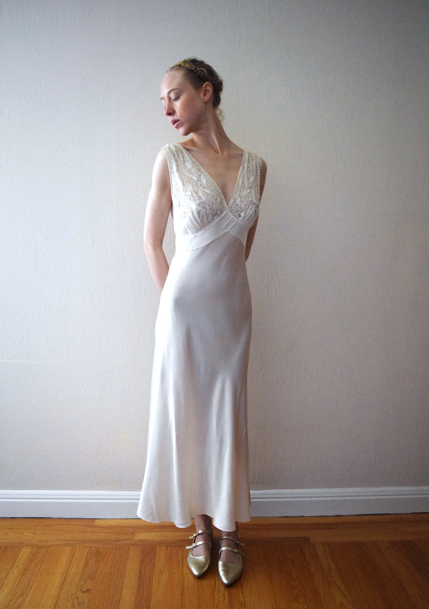 Evening Dress 1940s White Dress Satin Halter Silver Ivory Satin Dresses RESERVED 1930s Ivory Silk Satin Evening Dress 1940s White Dress Satin Halter Silver Ivory Satin Dresses RESERVED 1930s Ivory Silk Satin
