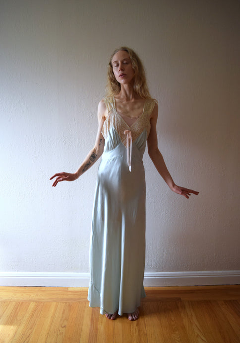 1940s silk nightgown . vintage 40s bias cut slip dress . size small to medium