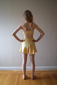 1930s 1940s playsuit . vintage yellow linen top and shorts . size xxs to xs