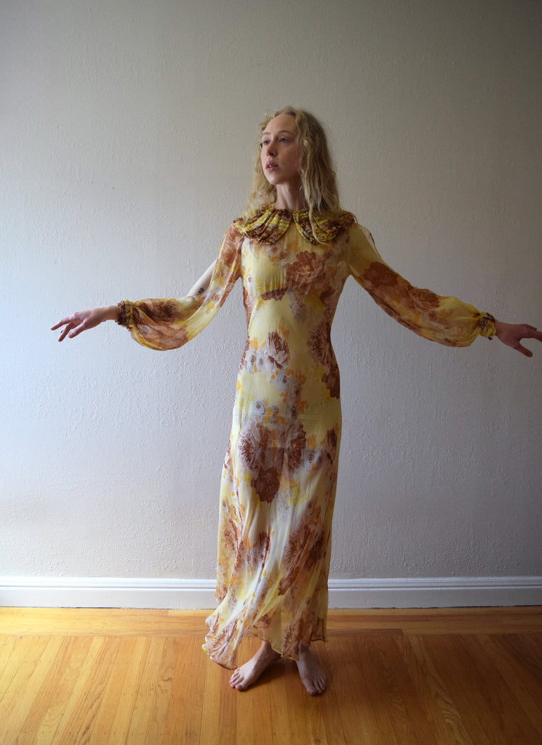 1930s floral print silk chiffon gown . size xs to xs/small