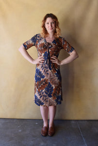 Early 1940s rayon jersey dress . vintage 40s dress . size s