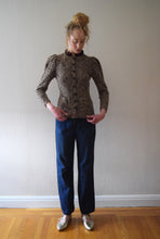 Load image into Gallery viewer, 1930s cardigan . vintage 30s sweater . size xs to small