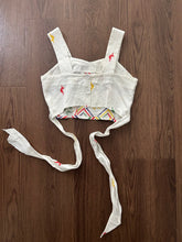 Load image into Gallery viewer, 1940s 1950s sun top . vintage sportswear top . size xs to small