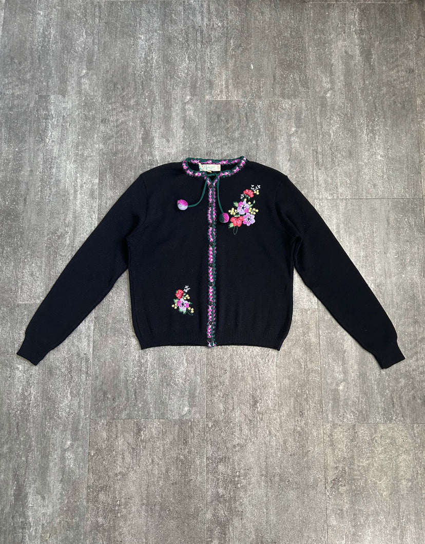 1940s cardigan . vintage floral embroidered sweater . size medium to l/xl