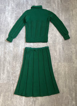 Load image into Gallery viewer, 1930s 1940s knit dress set . wool knitwear . size small to medium