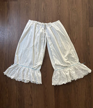 Load image into Gallery viewer, Antique split draw bloomers with ribbons . size large to xxxl